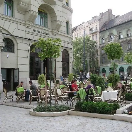 Apartment Yogi Bear Budapest